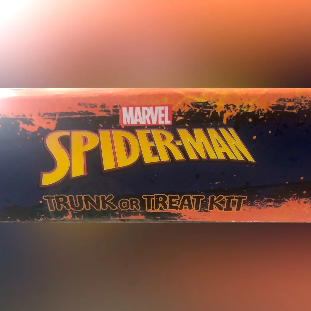 Spider-Man Halloween trunk or treat, home or bday party decor - 200 pieces! NWT